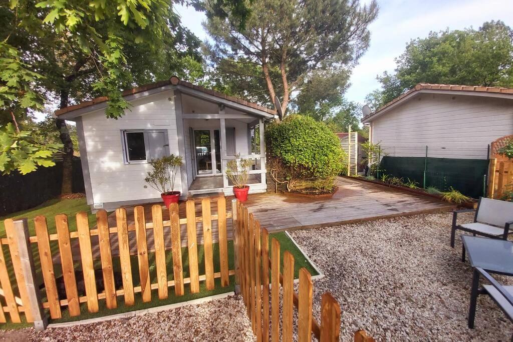 فيلا Chalet T3/Clim/Wifi/Pkg/Terrasse/15 Min Plages لا تاسْتْ دو بوك المظهر الخارجي الصورة