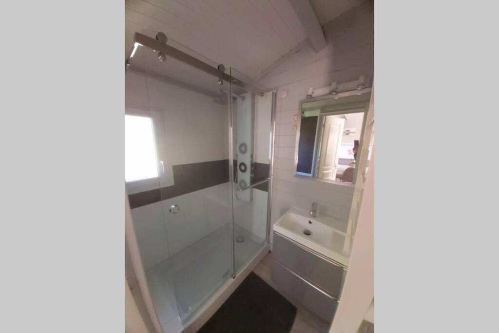 فيلا Chalet T3/Clim/Wifi/Pkg/Terrasse/15 Min Plages لا تاسْتْ دو بوك المظهر الخارجي الصورة